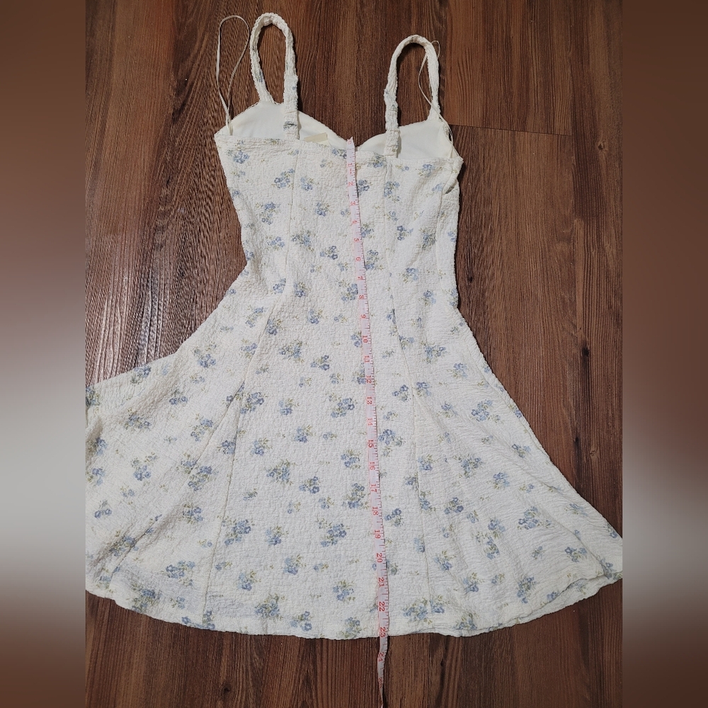 Aeropostale Blue‎ and White Lace Dress - Picture 3 of 6